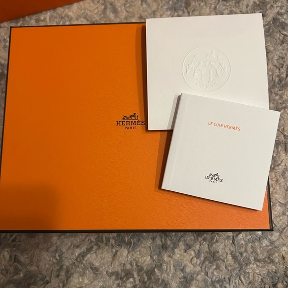 Hermes ribbon bookmark gift set- full set - Picture 5 of 8